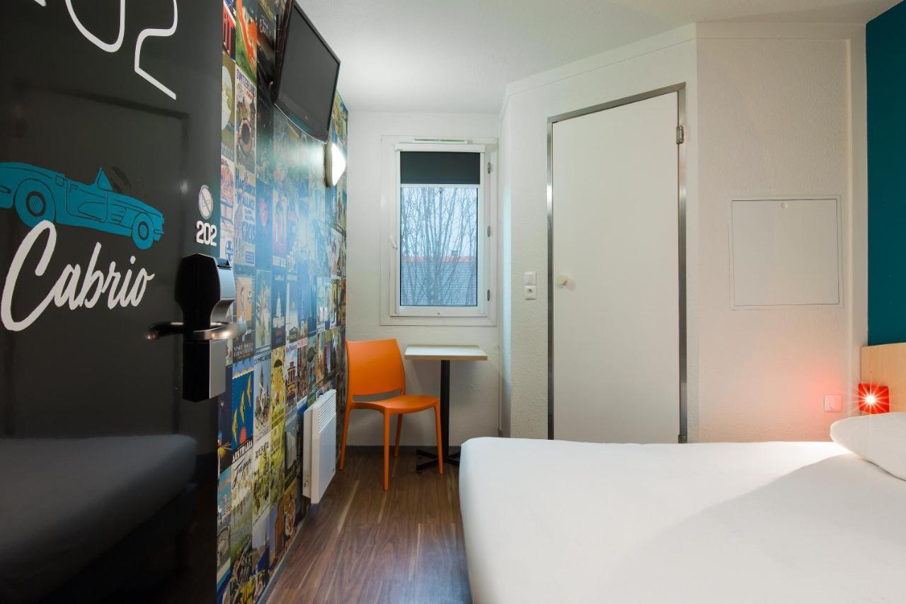 Hotel F1 Lyon Genay Massieux Exterior foto